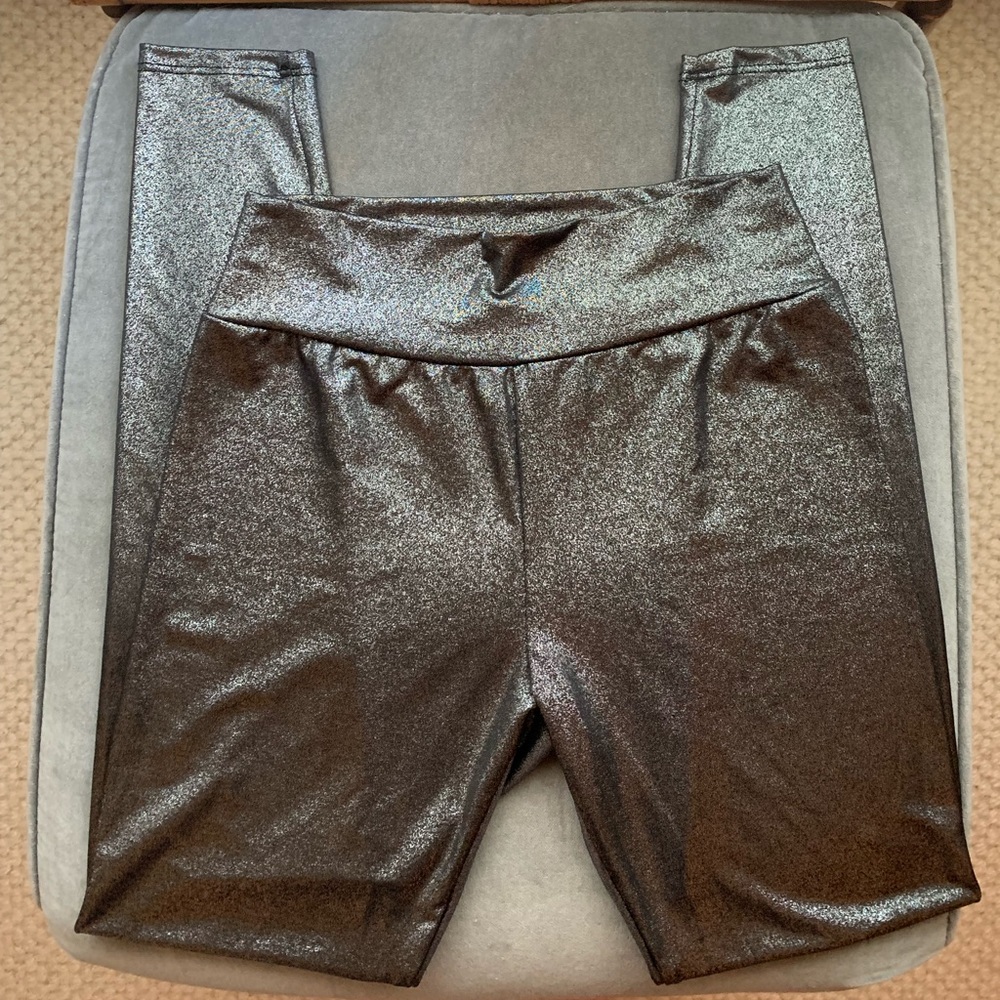 Silky high waist thin metallic look leggings